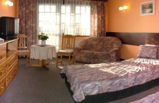 Ośrodki szkoleniowe - Ośrodek Wczasowo-Wypoczynkowy ARKUN - obiekt - zdjęcie 7 