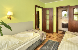 Ośrodki szkoleniowe - Centrum Wypoczynkowo-Szkoleniowe GWAREK - obiekt - zdjęcie 11 