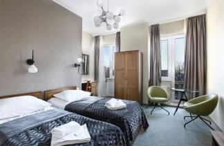 Hotele ** - Hotel Dom Marynarza - Pokoje - zdjęcie 3 