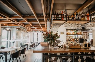 Hotele 4**** - Hotel Almond **** Business & Spa - restaurant - zdjęcie 1 