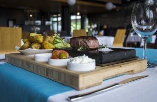 Hotele 4**** - Regatta Hotel Restauracja Spa**** - restaurant - zdjęcie 2 