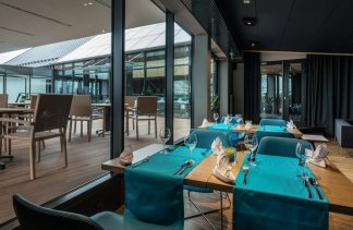 Hotele 4**** - Regatta Hotel Restauracja Spa**** - restaurant - zdjęcie 6 