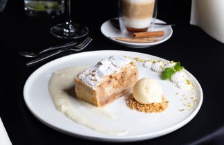 Hotele 4**** - Hotel META**** - restaurant - zdjęcie 6 