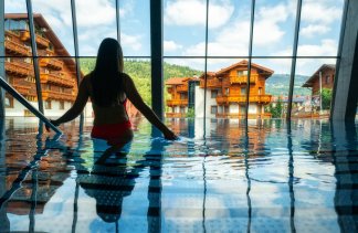 Hotele 4**** - Hotel META**** - service - zdjęcie 1 