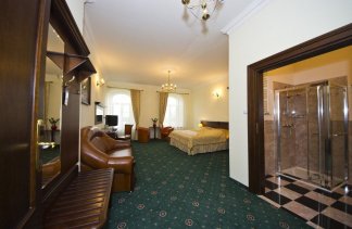 Hotele 4**** - Royal Hotel - obiekt - zdjęcie 12 