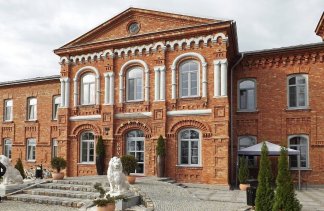 Hotele 4**** - Royal Hotel - obiekt - zdjęcie 2 