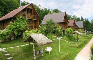 Ośrodki konferencyjne - Ośrodek wypoczynkowy Zielona Polana - obiekt - zdjęcie 1 