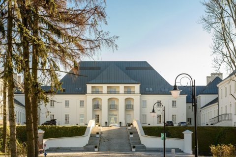 Hotele 4**** - Zamek Janów Podlaski - zdjęcie 2