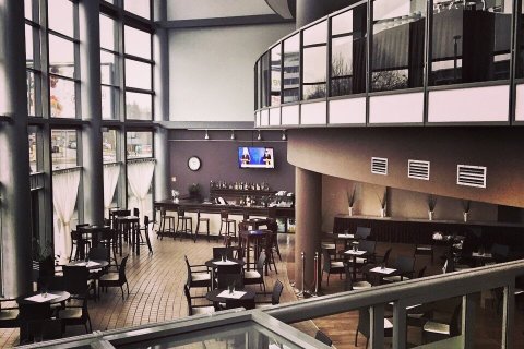 Hotele 3*** - InterHouse Hotel - zdjęcie 2