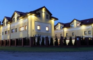 Ośrodki konferencyjne - Hotelik na Mariankach - obiekt - zdjęcie 1 