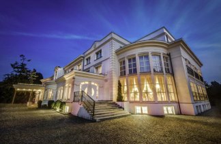 Hotele 4**** - Hotel Lubicz **** Wellness & Spa Ustka - obiekt - zdjęcie 1 