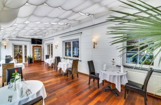 Hotele 4**** - Hotel Lubicz **** Wellness & Spa Ustka - restaurant - zdjęcie 2 