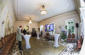 Pałace - Pałac Lasotów - obiekt - zdjęcie 9 