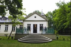 Pałace - Pałac Lasotów - zdjęcie 3