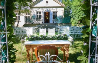 Pałace - Pałac Lasotów - obiekt - zdjęcie 2 