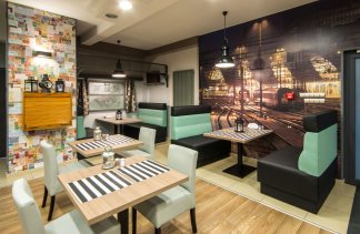 Hotele 3*** - Hotel Przystanek Toruń*** & Restauracja Lokomotywa - restaurant - zdjęcie 3 