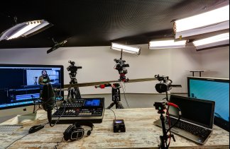 Obiekty konferencyjne - Digital Knowledge Village - obiekt - zdjęcie 21 