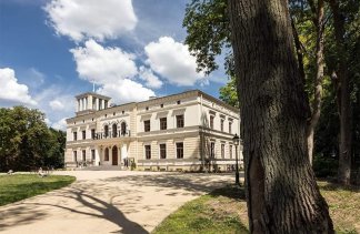 Pałace - Pałac Wierzbiczany - obiekt - zdjęcie 1 