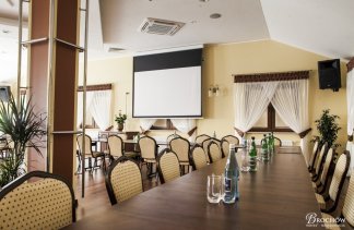 Hotele konferencyjne - Hotel- Restauracja Brochów - obiekt - zdjęcie 4 