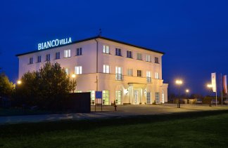 Restauracje - Villa Bianco - Steak & Lobster - obiekt - zdjęcie 2 