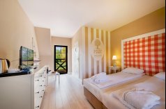 Centrum Konferencyjno-Wypoczynkowe - Stare Sady Port & Chillout - zdjęcie 4