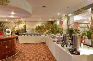 Hotele szkoleniowe - Restauracja i Hotel Meridian’s - obiekt - zdjęcie 5 