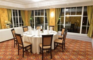 Hotele szkoleniowe - Restauracja i Hotel Meridian’s - obiekt - zdjęcie 4 