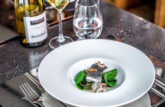 Hotele 5***** - Hotel Monopol - restaurant - zdjęcie 8 