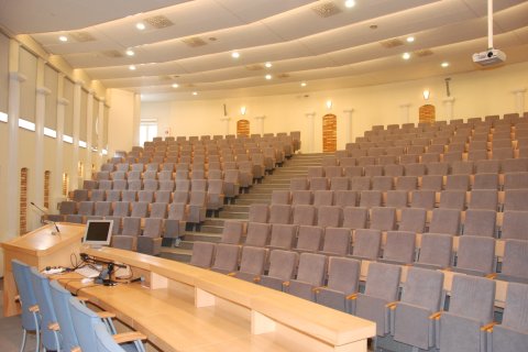 Centra konferencyjne - Wyższa Szkoła Administracji Publicznej im. Stanisława Staszica w Białymstoku - zdjęcie 2