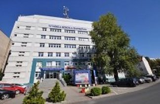 Uczelnie - Wyższa Szkoła Bankowa w Toruniu - obiekt - zdjęcie 1 