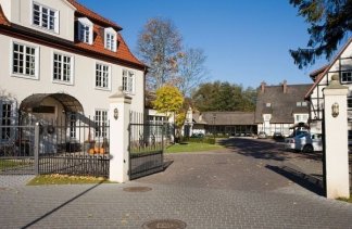 Hotele 5***** - Hotel Dwór Oliwski - obiekt - zdjęcie 1 