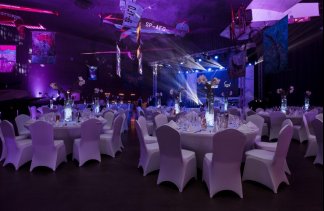 Hale widowiskowo - sportowe - Hala Widowiskowo-Sportowa SPODEK - obiekt - zdjęcie 17 