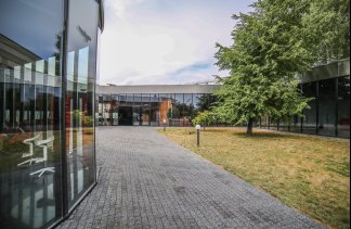 Centra konferencyjne - Centrum Konferencyjne w Warce - obiekt - zdjęcie 2 