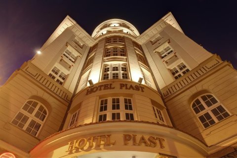 Hotele ** - Hotel Piast - zdjęcie 2