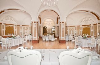 Zamki - Moszna Zamek - restaurant - zdjęcie 1 