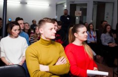 Centra konferencyjne - Z PRZYTUPEM - zdjęcie 4