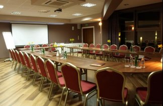 Hotele 3*** - Hotel Restauracja Kamiza - obiekt - zdjęcie 9 