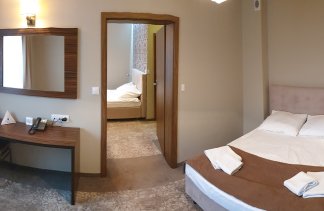 Hotele 3*** - Hotel Restauracja Kamiza - obiekt - zdjęcie 30 