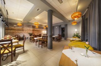 Hotele 3*** - Hotel DAL *** Kielce - restaurant - zdjęcie 2 