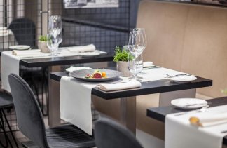 Hotele 4**** - Hotel Galaxy**** - restaurant - zdjęcie 11 