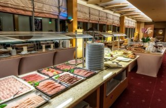 Hotele 4**** - Hotel ****  HP Park Plaza Wrocław - restaurant - zdjęcie 12 