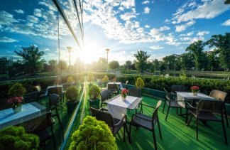 Hotele 4**** - Hotel ****  HP Park Plaza Wrocław - service - zdjęcie 5 