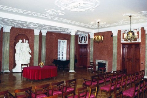 Pałace - Biblioteka Kórnicka Oddział Pałac Działyńskich - zdjęcie 2