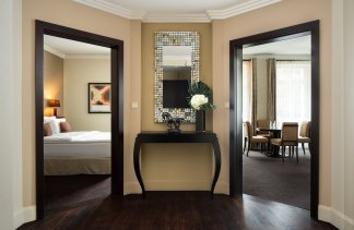 Hotele 5***** - Modrzewie Park Hotel - obiekt - zdjęcie 1 