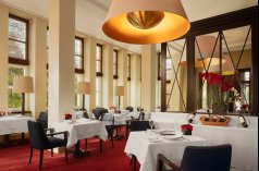 Hotele 5***** - Modrzewie Park Hotel - zdjęcie 2