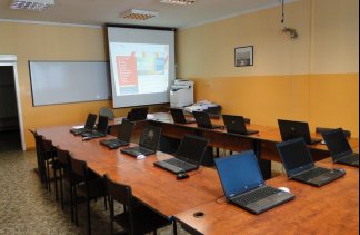 Ośrodki szkoleniowe - Centrum Kształcenia ZDZ  - obiekt - zdjęcie 19 