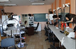 Ośrodki szkoleniowe - Centrum Kształcenia ZDZ  - obiekt - zdjęcie 1 