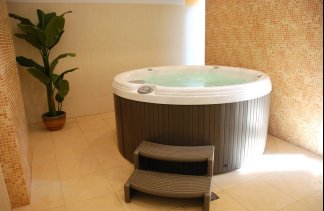 Zespół Dolina Białego jacuzzi Biały Potok