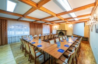 Zespół Dolina Białego sala Telimena