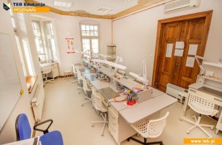 Ośrodki szkoleniowe - TEB Edukacja - obiekt - zdjęcie 16 